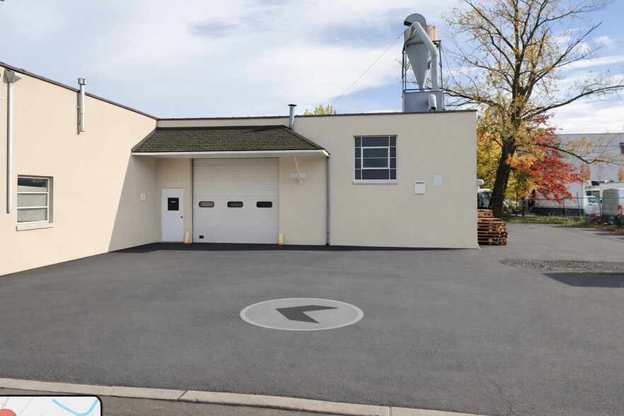 Primary Photo Of 335 13th St, Carlstadt Manufacturing For Lease