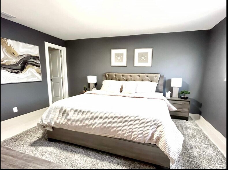 More Photos Of 2638 Lake Dr, Riviera Beach Apartments For Sale