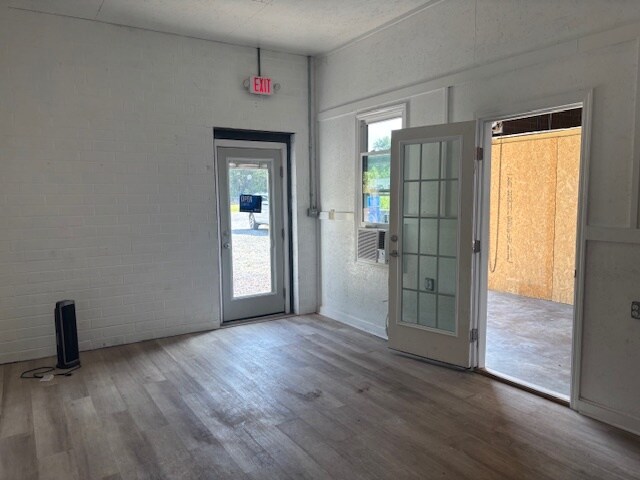 More Photos Of 2026 Kingsley Dr, Albemarle Manufacturing For Lease