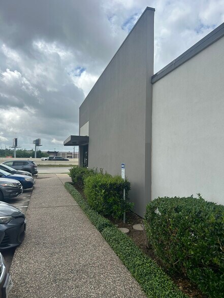 More Photos Of 1414 South Loop W, Houston Medical For Lease