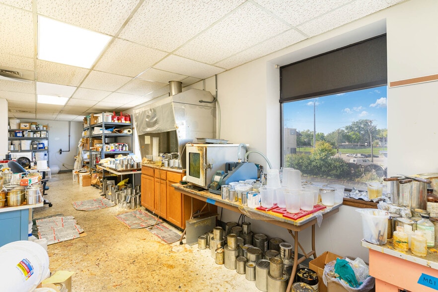 More Photos Of 3400 Cheatham Ave, Minneapolis Manufacturing For Sale