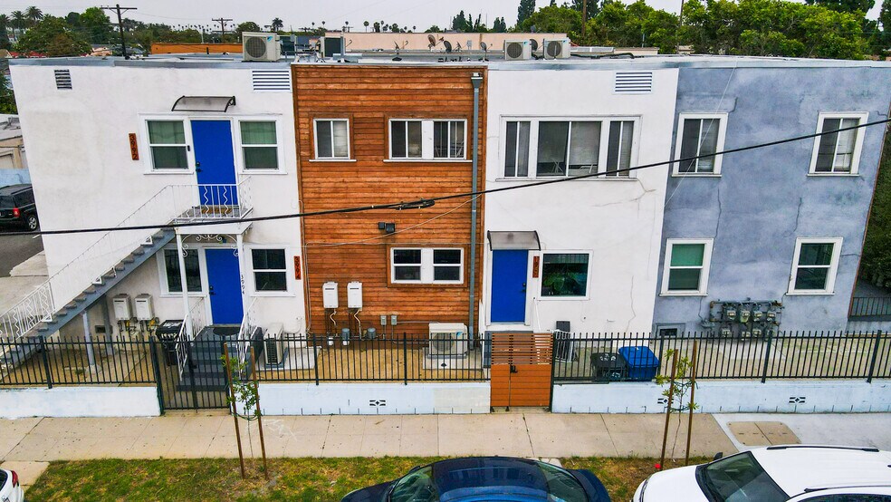 More Photos Of 3994 S Wilton Pl, Los Angeles Apartments For Sale