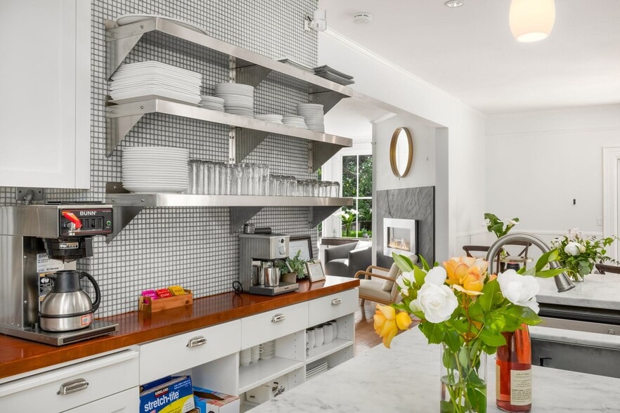 More Photos Of 1805 Foothill Blvd, Calistoga Hospitality For Sale