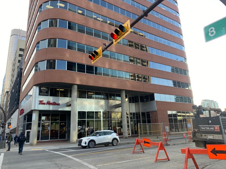 More Photos Of 855 8th Ave SW, Calgary Office For Lease