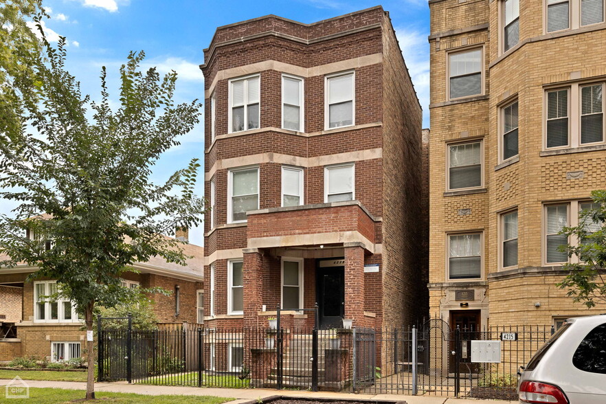 Primary Photo Of 4219 N Francisco Ave, Chicago Apartments For Sale