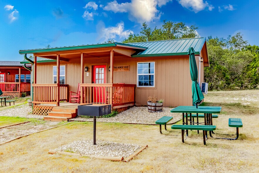 More Photos Of 200 King Ranch Rd, Gatesville Specialty For Sale