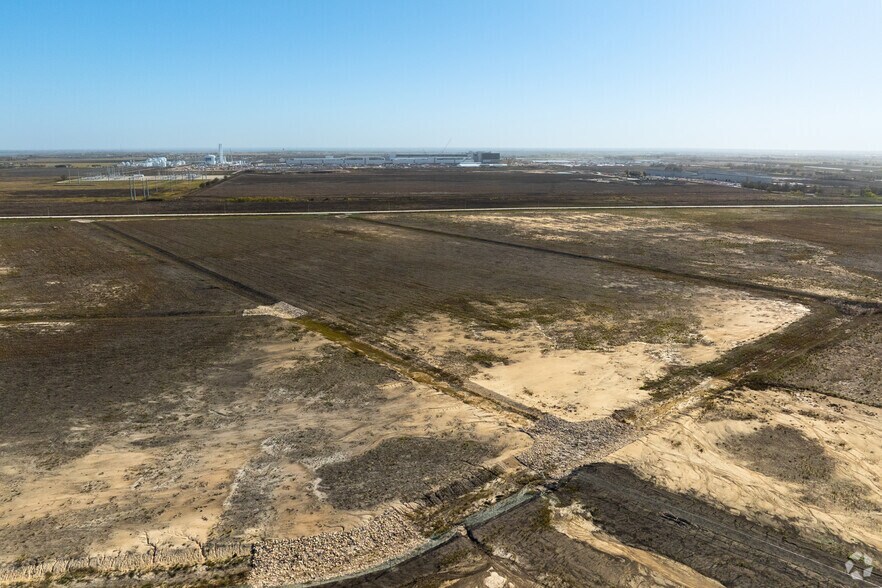 More Photos Of 201 FM 3349, Taylor Land For Sale