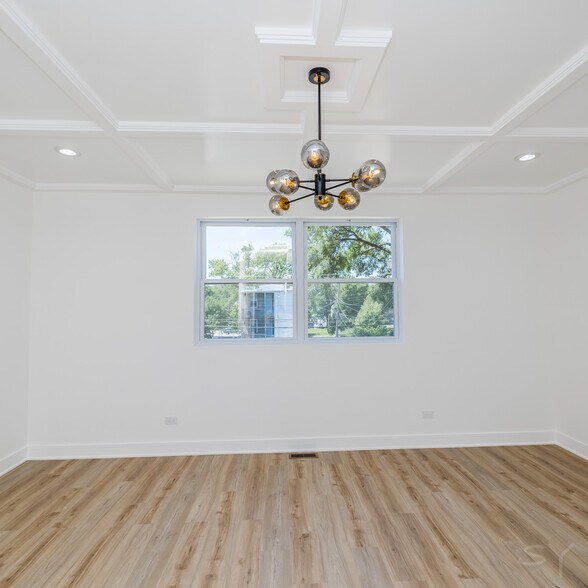 More Photos Of 544 Lawndale ave, Chicago Apartments For Sale