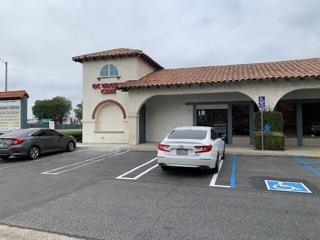 More Photos Of 17682 Beach Blvd, Huntington Beach Medical For Lease