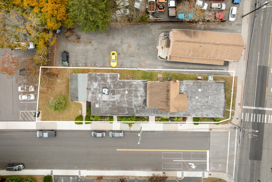 More Photos Of 2539 Middle Country Rd, Centereach Office For Sale