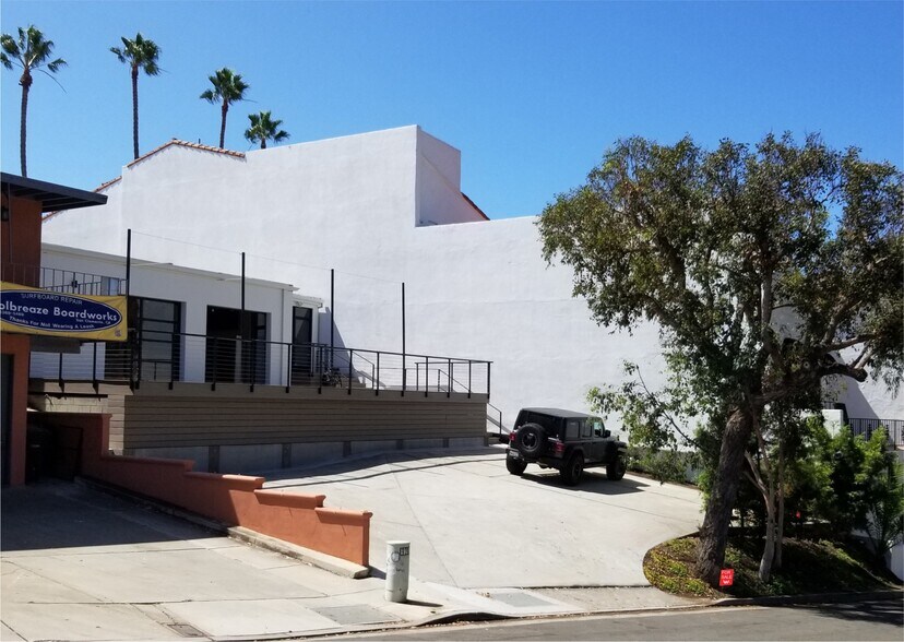 More Photos Of 1315 N El Camino Real, San Clemente Office For Sale