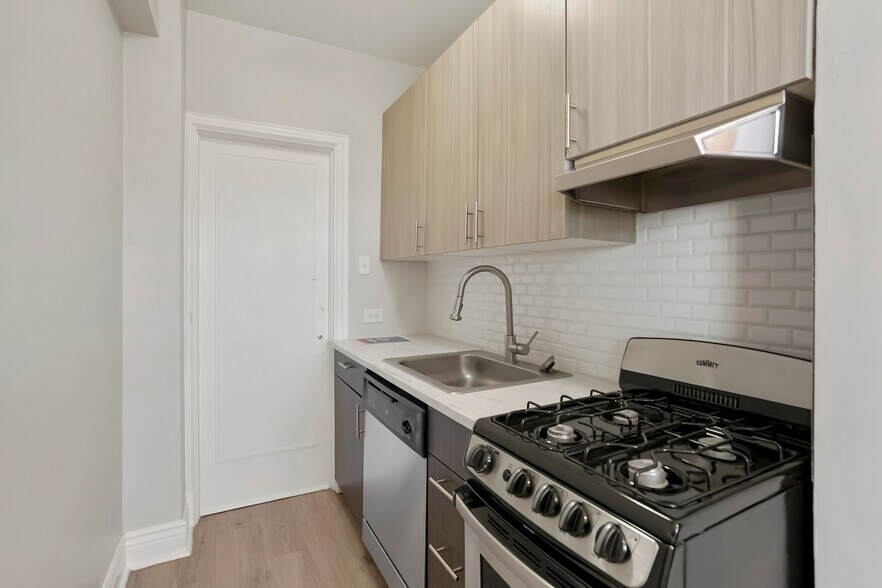 More Photos Of 960 Grant St, Denver Apartments For Sale
