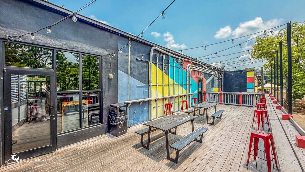 More Photos Of 1245 Glenwood Ave SE, Atlanta Restaurant For Sale
