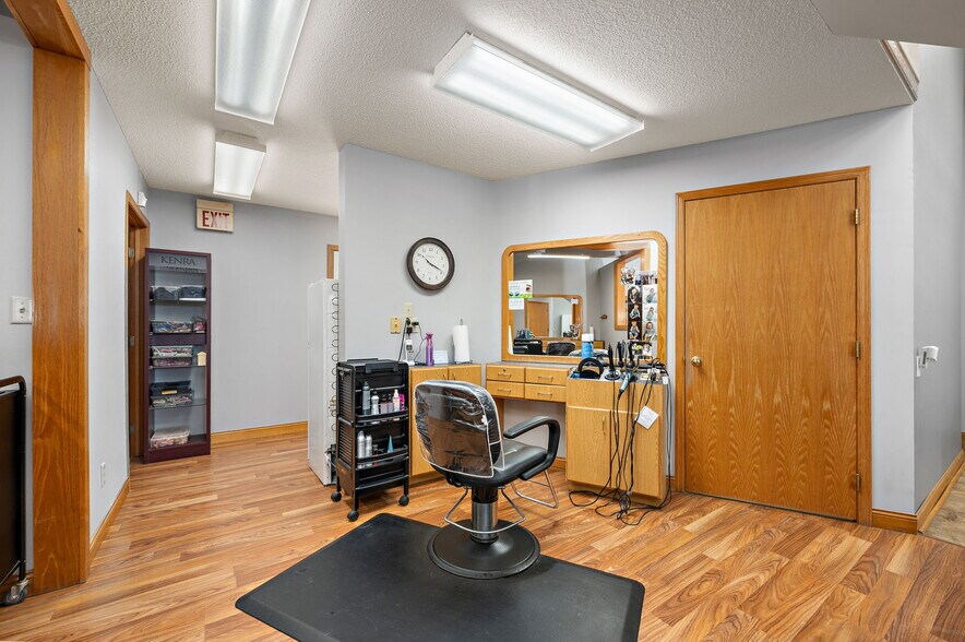 More Photos Of 321 Central Ave E, Saint Michael General Retail For Sale