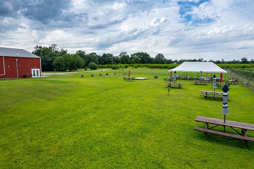 More Photos Of 314 Richwood Rd, Monroeville Winery Vineyard For Sale