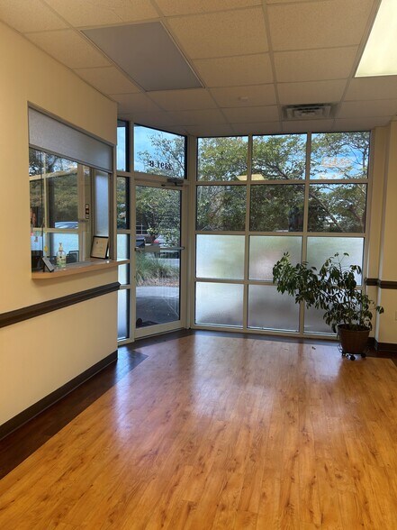 More Photos Of 2891 Tricom St, North Charleston Medical For Lease