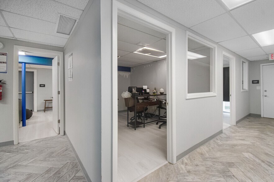 More Photos Of 315 11th Ave N, Jacksonville Beach Medical For Lease