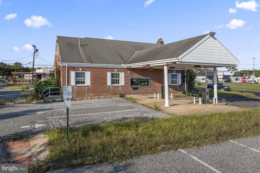 More Photos Of 4943 Landis Ave, Vineland Bank For Lease