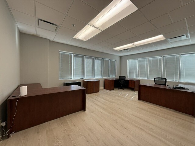 More Photos Of 900 Grier Dr, Las Vegas Office For Lease