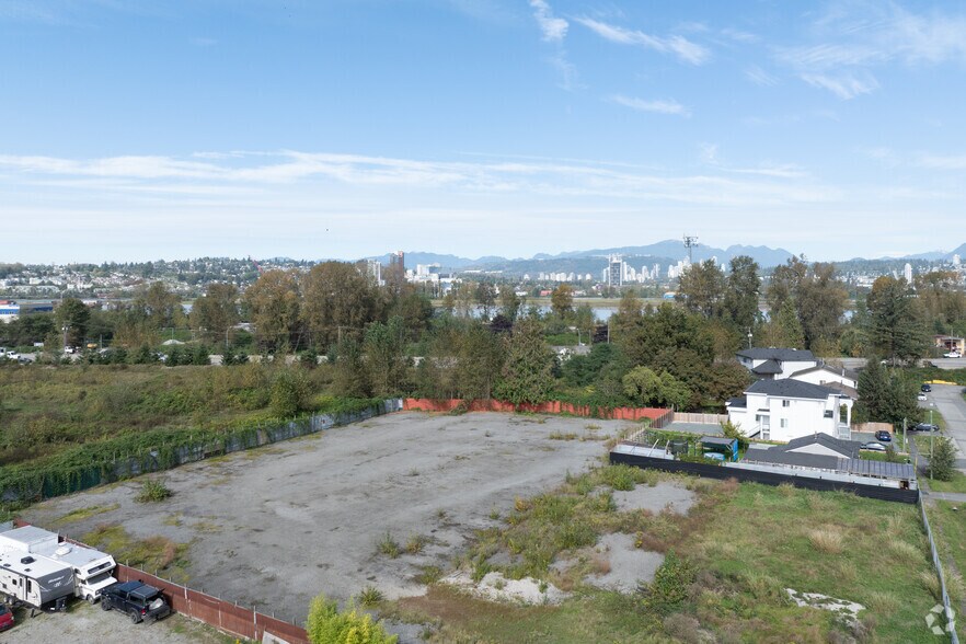 More Photos Of 11479 125A St, Surrey Land For Sale