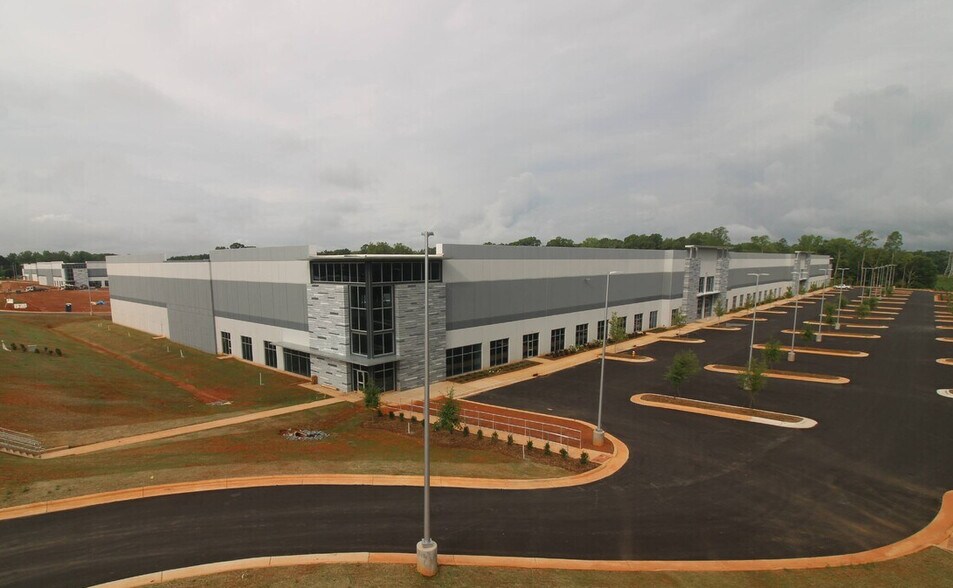 Primary Photo Of Patterson Rd, Huntersville Unknown For Lease