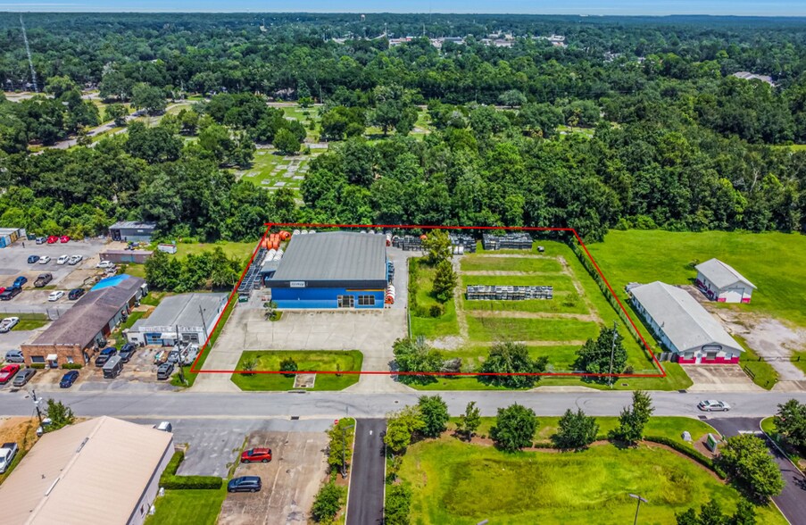 Primary Photo Of 6632 Elva St, Milton Industrial For Lease