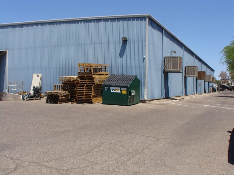 More Photos Of 737 W 2nd Ave, Mesa Manufacturing For Sale