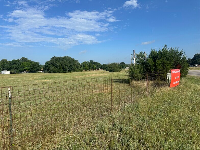 More Photos Of US HWY 183 South Hwy @ Old Austin Rd, Lampasas Land For Sale
