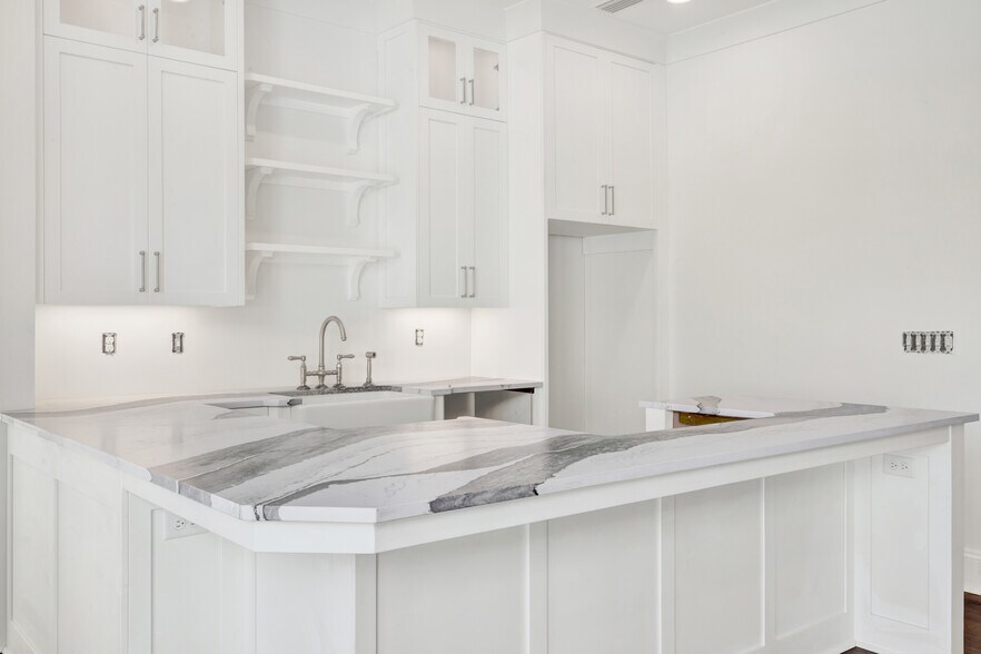 More Photos Of 104 17th st, Tybee Island Apartments For Sale