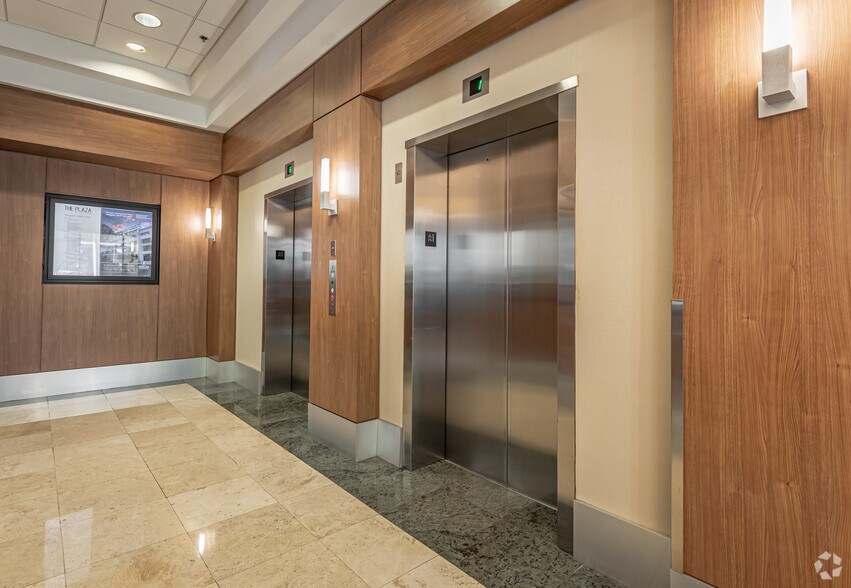 More Photos Of 301 E Las Olas Blvd, Fort Lauderdale Office For Lease