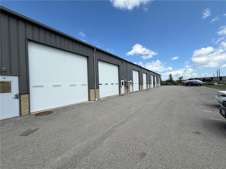 More Photos Of 345-355 Compass Cir, North Kingstown Warehouse For Sale