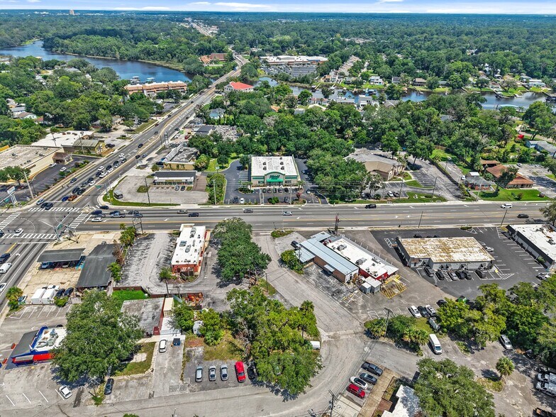 More Photos Of 1638 University Blvd S, Jacksonville Restaurant For Sale