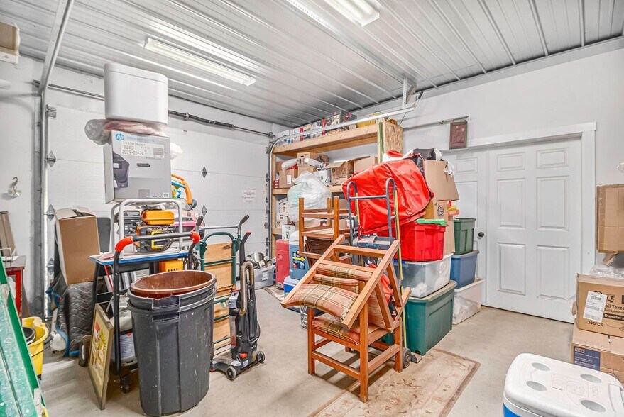 More Photos Of 44947 W Red Arrow Hwy, Paw Paw Restaurant For Sale