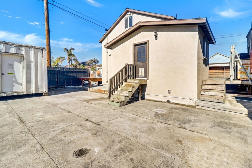 More Photos Of 907 Elizabeth St, Alviso Office Residential For Sale