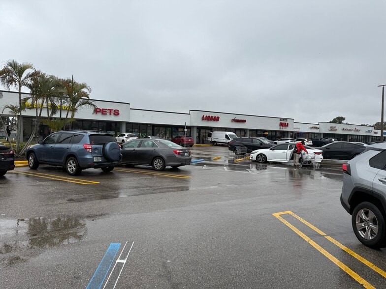 More Photos Of 4150 Hancock Bridge Pky, North Fort Myers Unknown For Lease