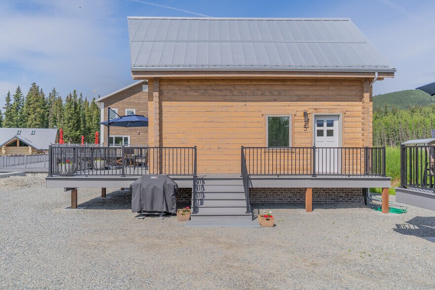 More Photos Of Quartz Lake, Delta Junction Lodge Meeting Hall For Sale