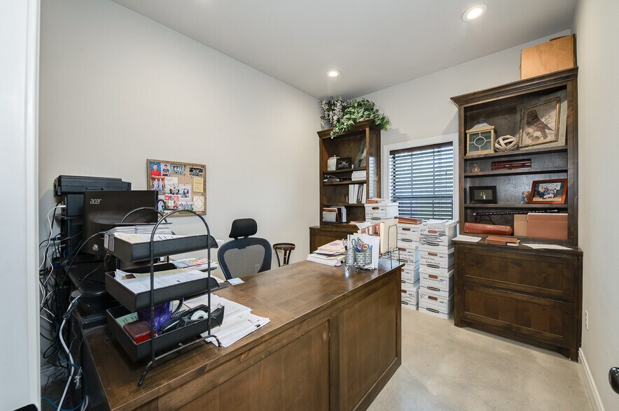 More Photos Of 11184 Dan Williams Ln, College Station Warehouse For Sale