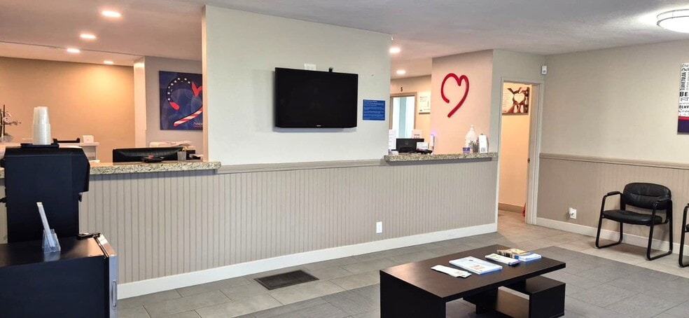 More Photos Of 1001 E Chapman Ave, Fullerton Medical For Sale