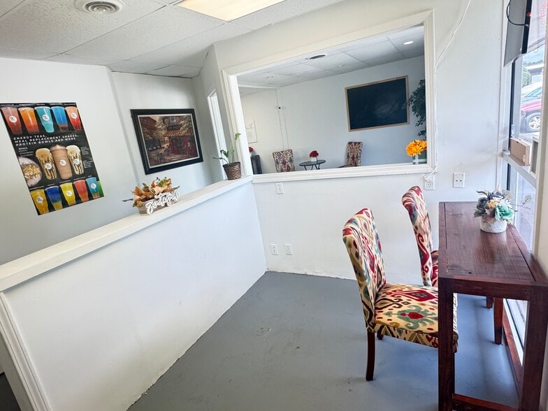 More Photos Of 3656 Highway 5, Douglasville Storefront Retail Office For Lease