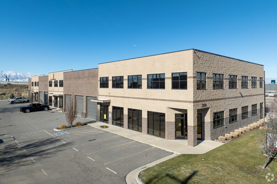 Primary Photo Of 7174 S 400 W, Midvale Light Manufacturing For Lease