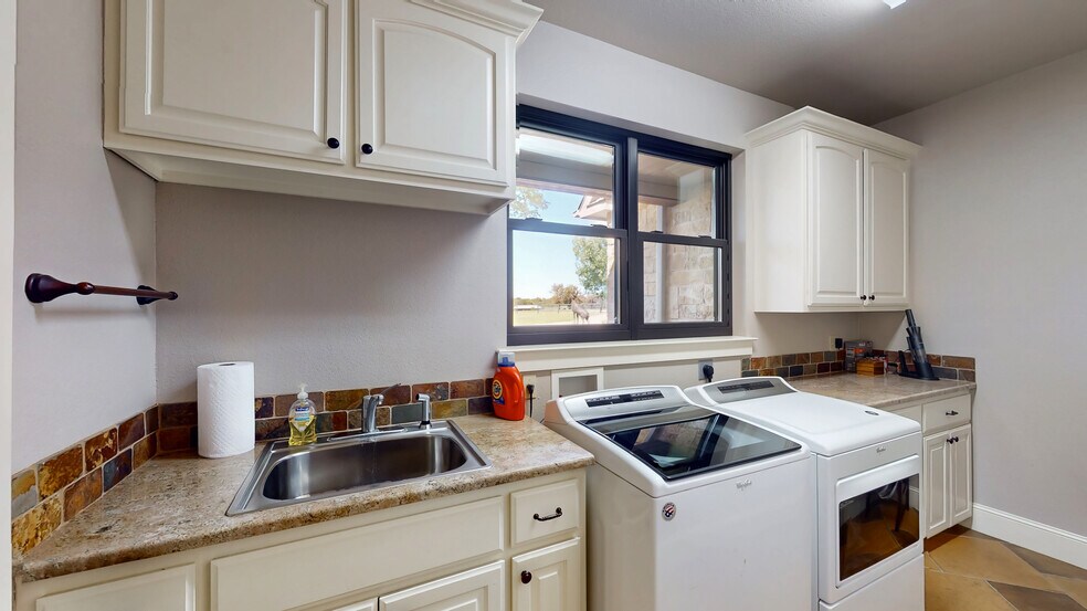 More Photos Of 2261 TX-276, Emory Specialty For Sale