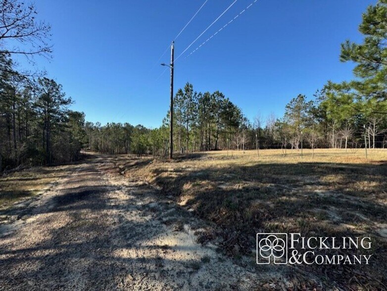 More Photos Of 4747 Donnan Rd, Macon-Bibb Lodge Meeting Hall For Lease