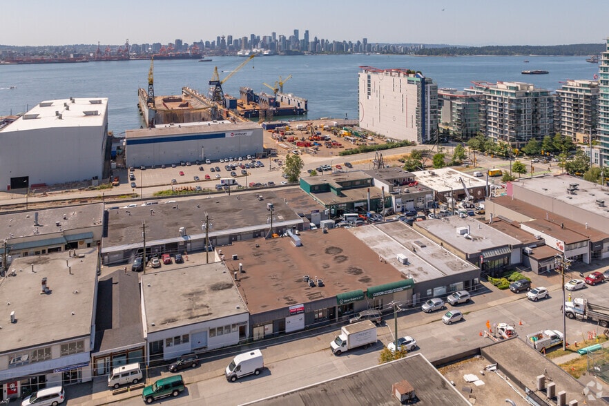 More Photos Of 239-241 E 1st St, North Vancouver Warehouse For Lease