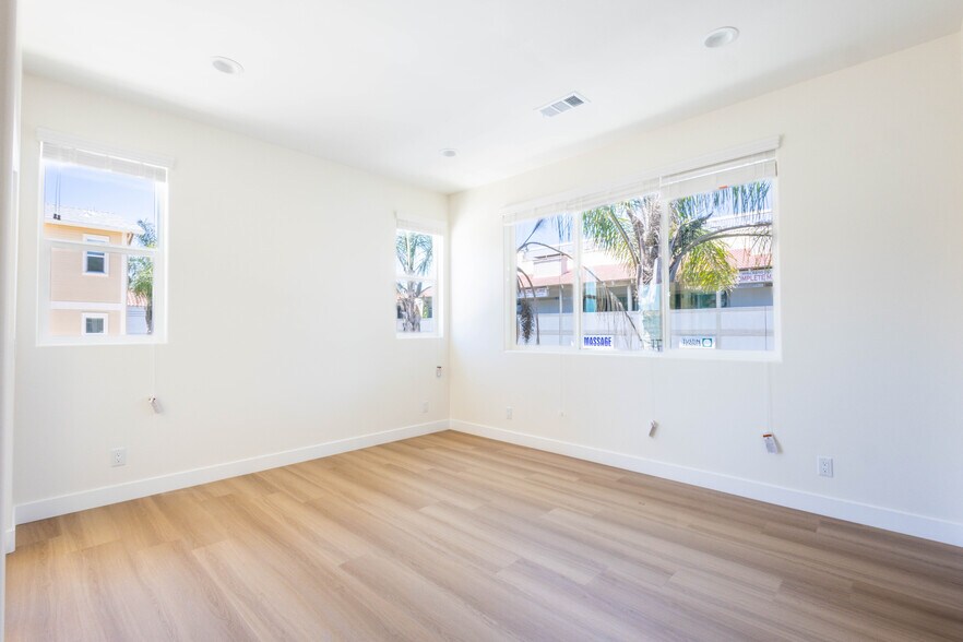 More Photos Of 1042 San Juan St, Tustin Apartments For Sale