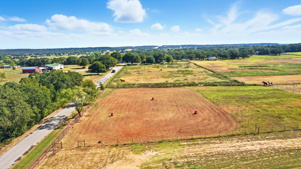 More Photos Of 351 My Ln, Millsap Trailer Camper Park For Sale