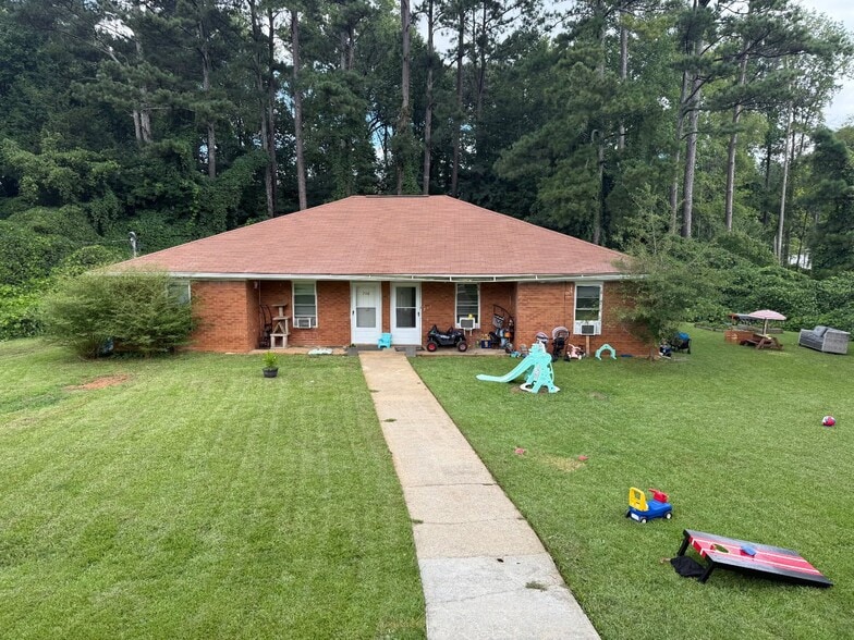 Primary Photo Of 760 Still Lake Dr, Lawrenceville Multifamily For Sale