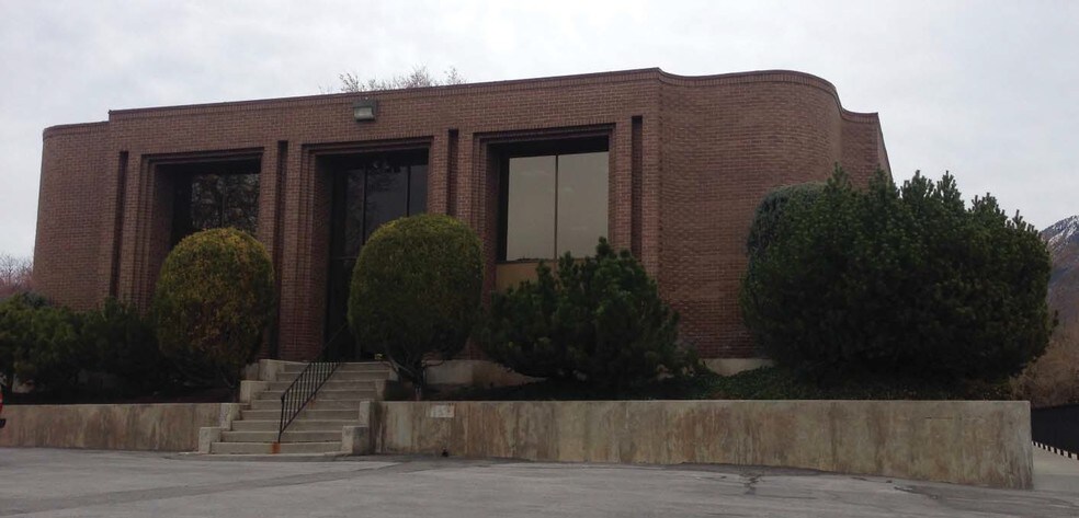 More Photos Of 4685 S Highland Dr, Holladay Office For Lease