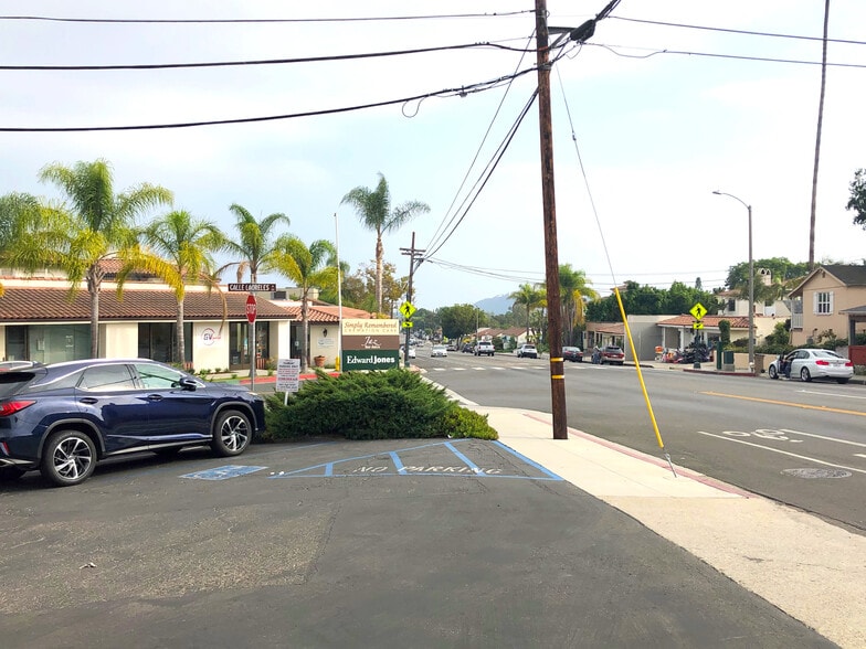 More Photos Of 3008-3012 De La Vina St, Santa Barbara General Retail For Lease