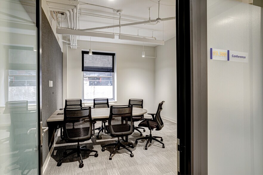 More Photos Of 159 4th Ave N, Nashville Office For Lease