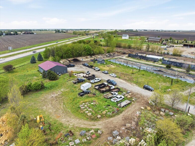More Photos Of 6610 N 264th Cir, Valley Warehouse For Sale